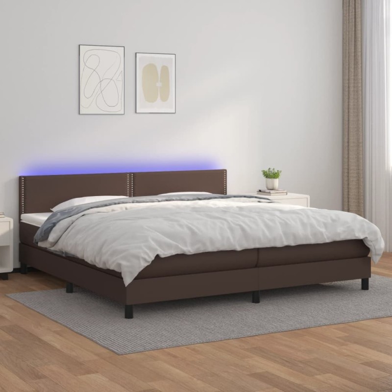 Boxspringbett mit Matratze & LED Braun 200x200 cm Kunstleder